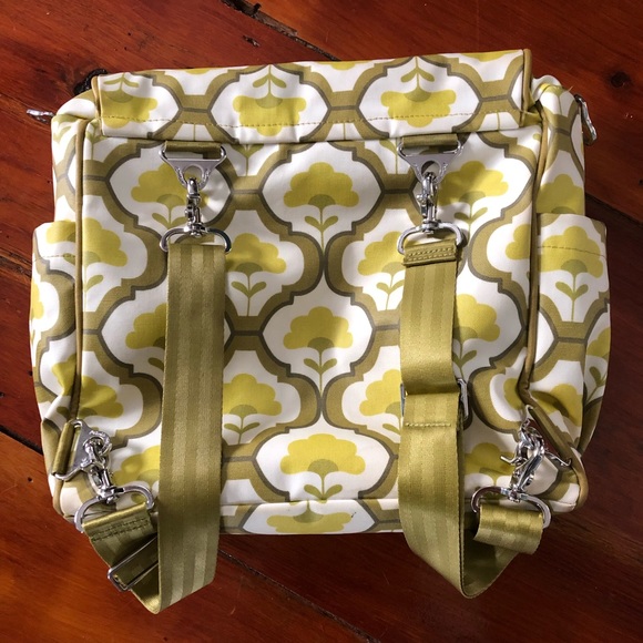 Petunia pickle bottom diaper bag - Picture 4 of 4